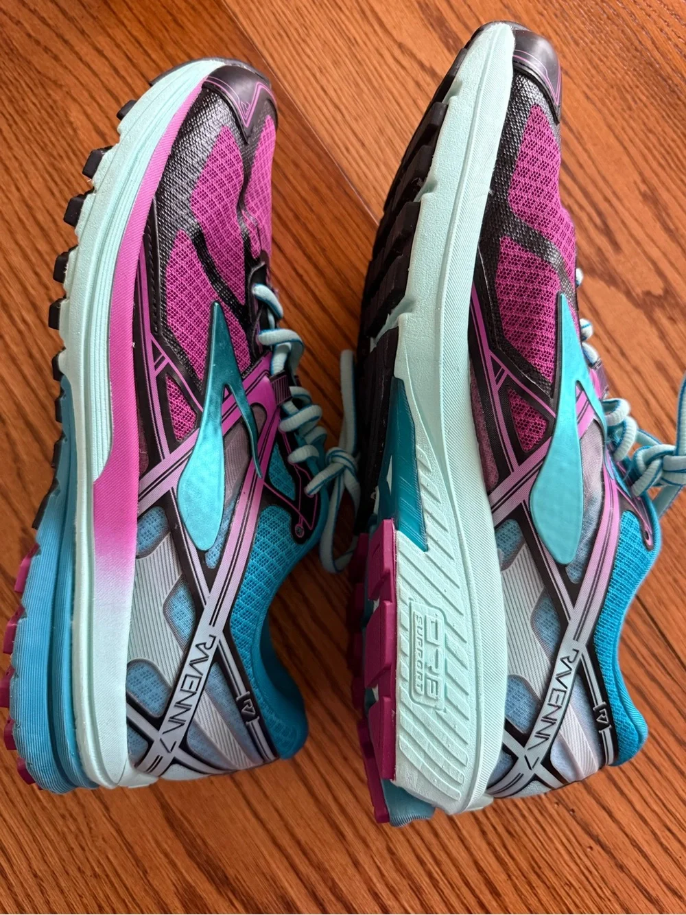 Women’s Brooks Ravenna 7 Purple and Teal Running Shoes